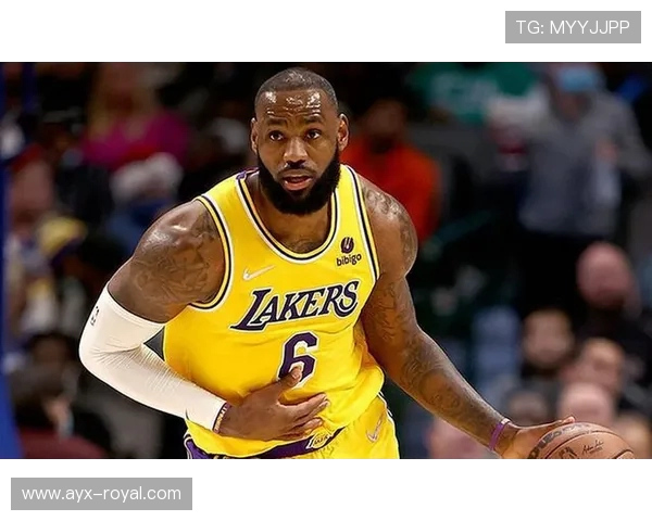 詹姆斯29+8里夫斯38分 浓眉缺阵湖人险胜篮网_NBA_新浪竞技风暴_新浪网-1dd85113